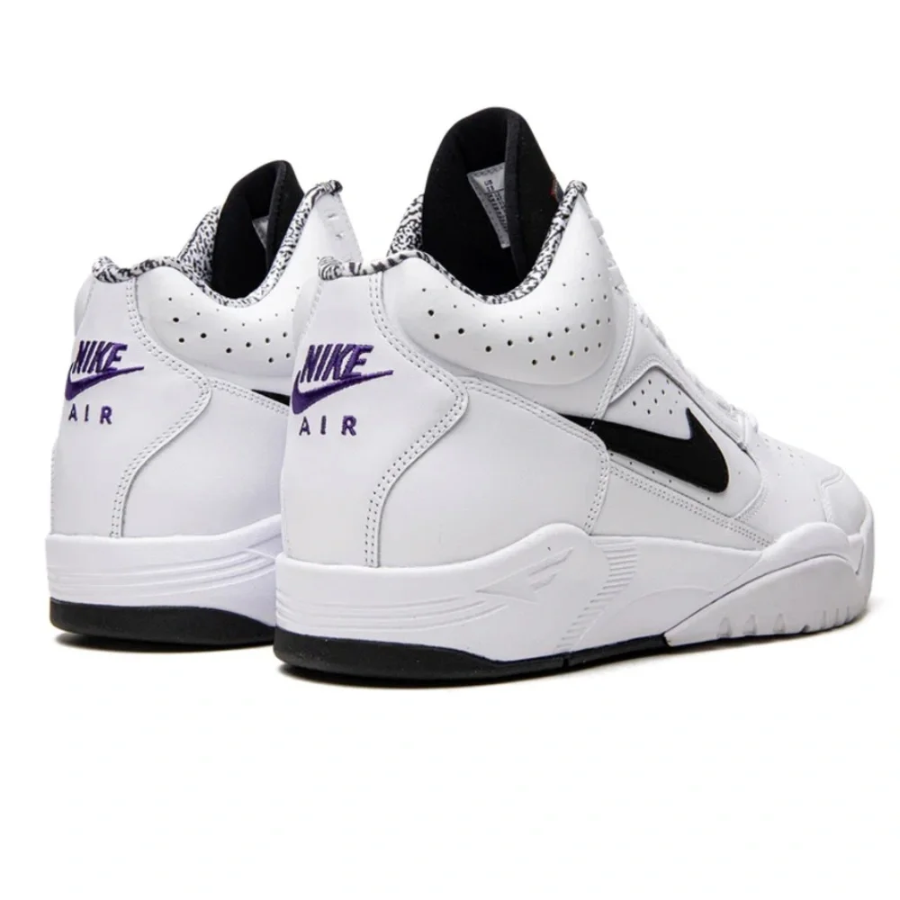 Nike men’s air flight lite ll white and black GUC size 8 minor marks shown*‎